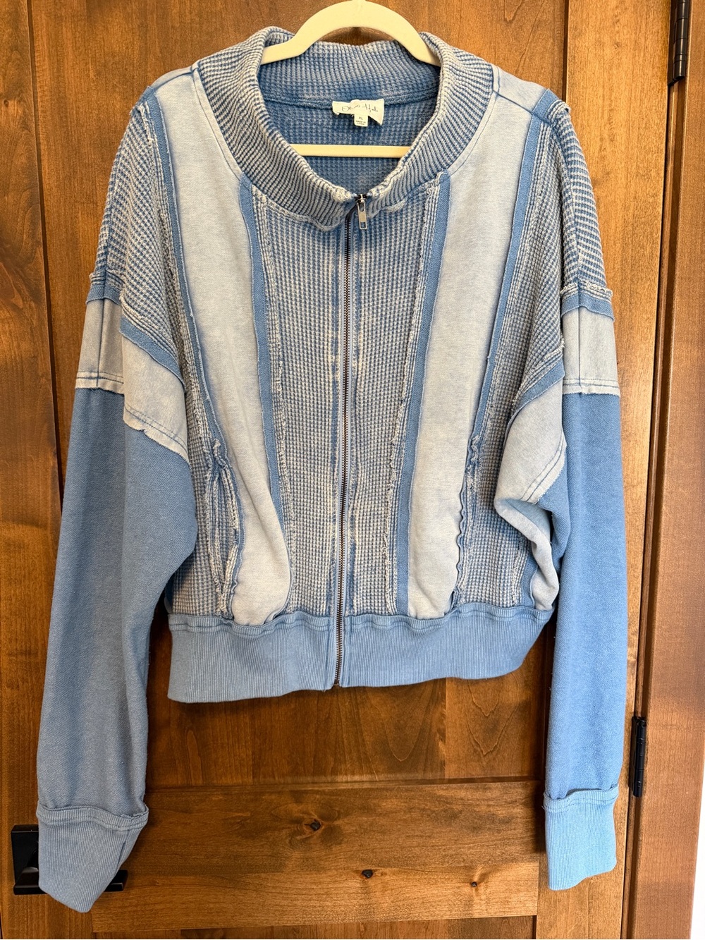OLI & HALI zip up sweatshirt - NWOT - XL